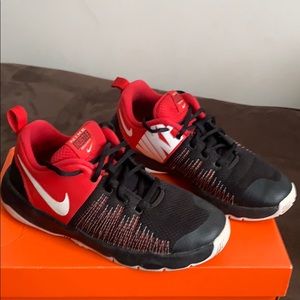 Boys shoes